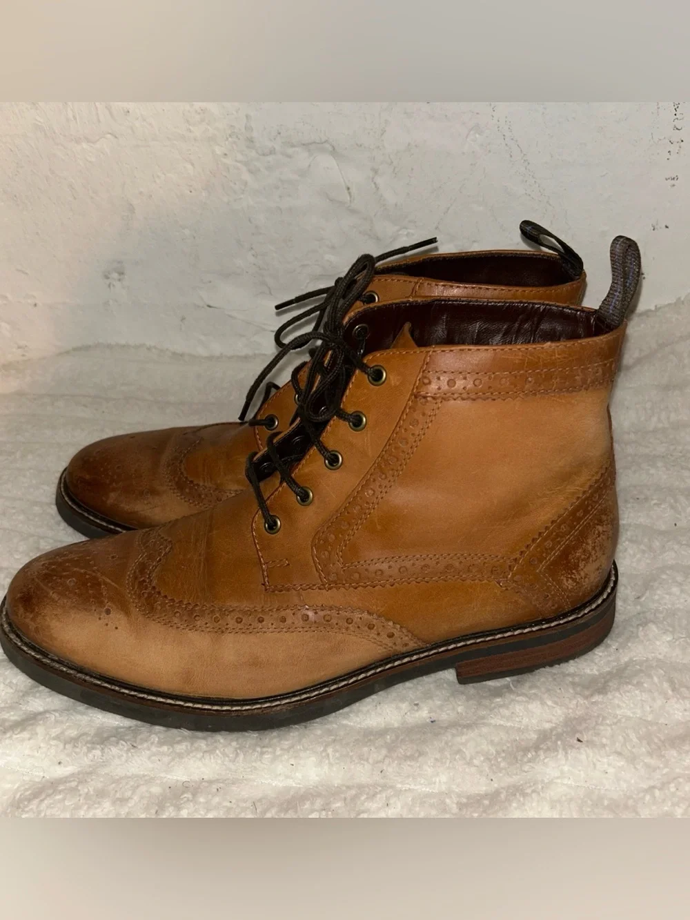 Nunn bush Tan Leather Chukka Wingtip Boots
